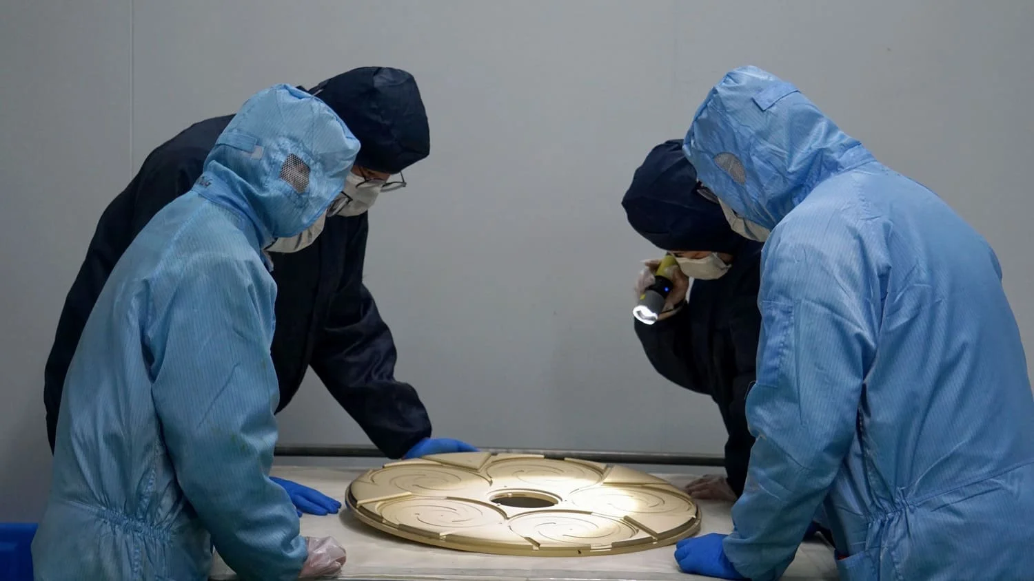 Maligayang pagdating sa mga customer na bisitahin ang Veteksemicon's SIC Coating/ TAC Coating at Epitaxy Proseso ng Pabrika